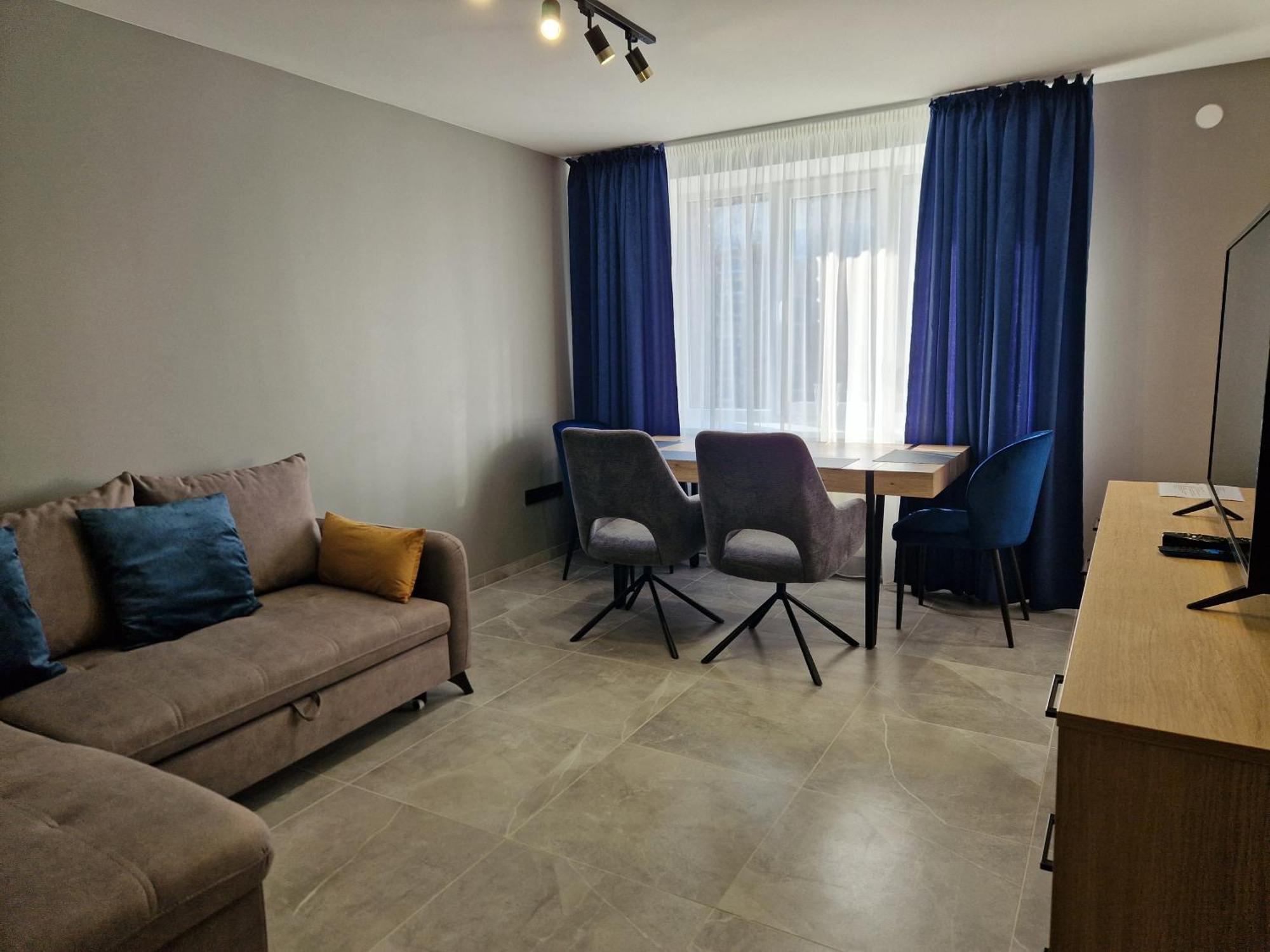 Vin Service Atbrivosanas Alley 119 Rēzekne Kültér fotó